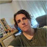 Licenciada en Biblioteconomía Documentación con experiencia con niños.