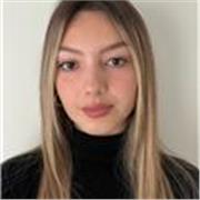 Sono una studentessa di scienze Pedagogiche, offro lezioni in materie umanistiche: italiano, storia, filosofia, scienze umane