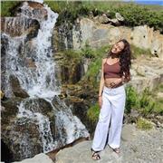 Étudiante en commerce je me ferais un plaisir d'apporter mon aide au plus jeune 😊