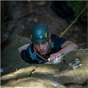 Uczeń klasy maturalnej profilu matematyczno-fizycznym