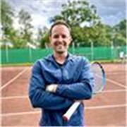 Clases de tenis particulares o en grupo en Alicante, playa de San Juan
