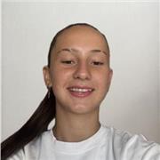 Estoy federada y juego en 3ª rfef y me gustaría enseñar ya que llevo jugando desde que tengo uso de razón