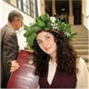 Laureata in Giurisprudenza e diplomata in Relazioni Internazionali per il Marketing offre ripetizioni di Inglese, Spagnolo, Italiano, Diritto, Storia, Economia Politica