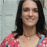 Licenciada en derecho.  Formal y responsable, con ganas de ayudar a quien quiera mejorar sus resultados académicos.