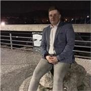 Student prawa prowadzi lekcje z języka polskiego