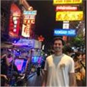 Puedo ayudar a los estudiantes de Derecho con la asignatura que más le cueste o reforzar aquellas que quieran.