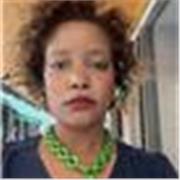 Profesora de inglés y francés con clases personalizadas para estudiantes, profesionales y adultos.