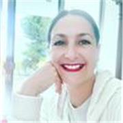 Miss de Inglés para edades de 2-99 años con manejo de emociones. Aprende o mejora tu inglés de manera orgánica y divertida