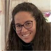 Soy una persona activa, responsable y trabajadora; me encanta enseñar de una manera divertida y significativa para los alumnos.