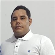 Profesor de matemáticas imparte clases para todas las edades