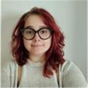 Sono un'insegnante privata gentile competente, ti aiuterò sicuramente.