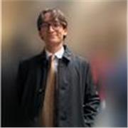 Laureato in Giurisprudenza con 110 e lode. Pronto a trasmettere la mia passione per il diritto!