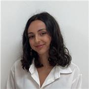 Diplomata in Conservatorio impartisce lezioni di musica