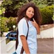Prof d'anglais donne des cours de soutien scolaire aux enfants allant de la primaire au collège 