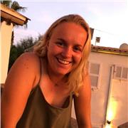 Nachhilfe mit freundlicher und zuverlässiger Studentin