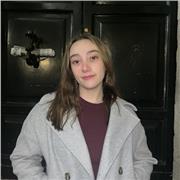 Clases particulares para jóvenes con dificultades en la materia de Lengua Castellana. Estudiante de Filología Hispánica en la UDC