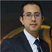 Profesor de español, nativo colombiano, con un nivel intermedio de ingles