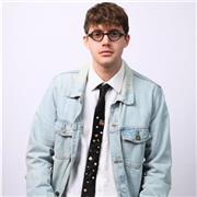 Offro lezioni multiple per studenti del corso di Fashion Design.