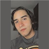 Profesor de física básica y mecánica para estudiantes de bachillerato