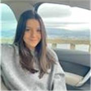 Mi nombre es Paloma, tengo 23 años y me gustaría ayudar a los niños a aprender y disfrutar de la geografía y la historia