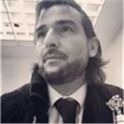 Se sei alla ricerca di un aiuto per materie giuridiche, letterarie, umanistiche o per un sostegno speciale allo studio, offro piena disponibilità a fornire lezioni a misura delle tue necessità, anche on line. 