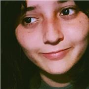 Clases personalizadas con tutora certificada B1 de Cambridge. Ofrezco clases personalizadas para alumnos de primaria y ESO