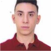 Studente di matematica, diplomato al liceo scientifico