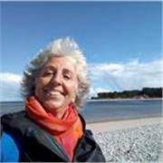 Profesora y traductora de español imparte clases de español o francés para extranjeros
