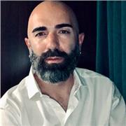 Docente di Fashion Design – Lezioni personalizzate per studenti, professionisti e appassionati di moda