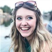 Diplomata all'Accademia di belle arti in illustrazione editoriale. Offro supporto per tutte le materie umanistiche e inglese