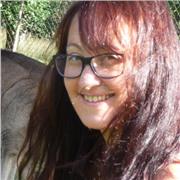 Supplente di matematica e scienze alle medie, disponibile per ripetizioni. Laureata in Scienze Ambientali con esperienza nel campo dell'educazione e divulgazione scientifica