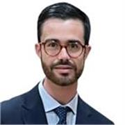Alumno 3º de Derecho y Filososofía imparte clases de Matemáticas, Lengua y Filosofía