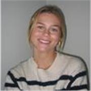 Patient, attentive, and dedicated native English speaker with a Bachelor's degree in psychology and experience teaching. 