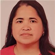 Ho esperienza di assistere in asilo in Venezuela e un po' in Italia, sono filippina parlo italiano, inglese e spagnolo