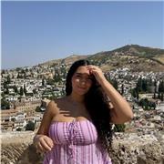 Soy una persona empática, creativa y
con facilidad para adaptarme a los
cambios. Tengo experiencia con grupos de primaria y ESO.