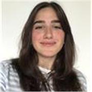 Laureanda in Comunicazione per lezioni di scuola primaria 
