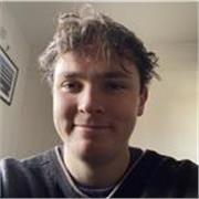 Native English tutor with 1 year experience, providing private online lessons.