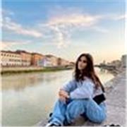 Studentessa universitaria SSML Scuola Superiore per Mediatori Linguistici