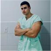 Profesor de apoyo en clases especializado para niños