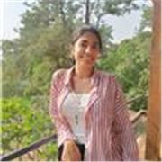 An Economics tutor with previous teaching experience
