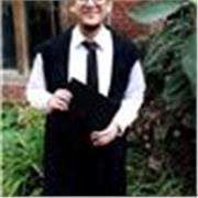 Passionate Oxford chemist simplifying complex concepts for learners.