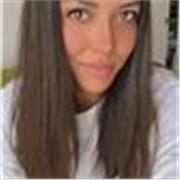 Laureanda in economia offre ripetizioni di matematica, inglese, storia, geografia, scienze, francese base, italiano