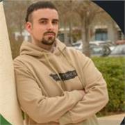 Estudiante de Ingeniería en Inteligencia Artificial ofrece clases particulares de Matemáticas y Física hasta 2ºBachiller