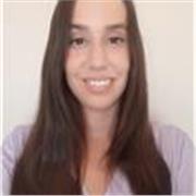 Maestra de Educación Infantil con doble
titulación oficial (Grado y Técnico Superior).