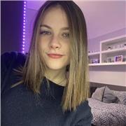 Studentessa universitaria disponibile per dare ripetizioni di lingua inglese