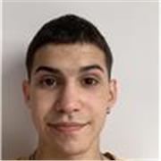 Profesor de matemáticas básicas con gran vocación a la docencia. Apto para clases a alumnado de educación primaria y ESO.