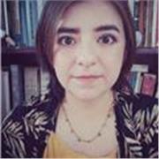 Profesora de historia y ciencias sociales para nivel básico y universitario
