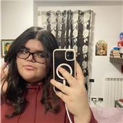 Studentessa al secondo anno di lingue e letterature straniere offre lezioni di spagnolo