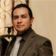 Abogado con intereses en la divulgación de conocimiento jurídico a través de la docencia a estudiantes de la licenciatura en derecho y al público en general