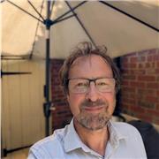 Native English teacher with over 15 years' experience teaching adults to develop fluency and prepare for exams such as IELTS.